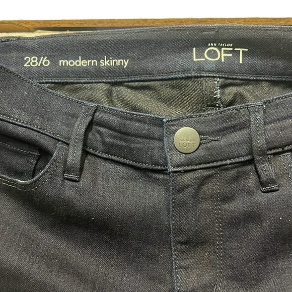Loft Modern Skinny Striped Side Jeans Dark Wash - Picture 4 of 4